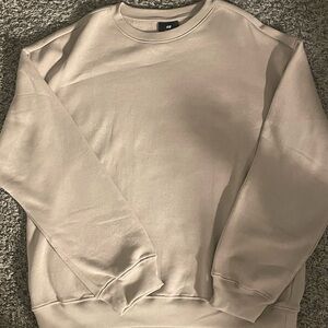 H&M Relaxed Fit Crewneck